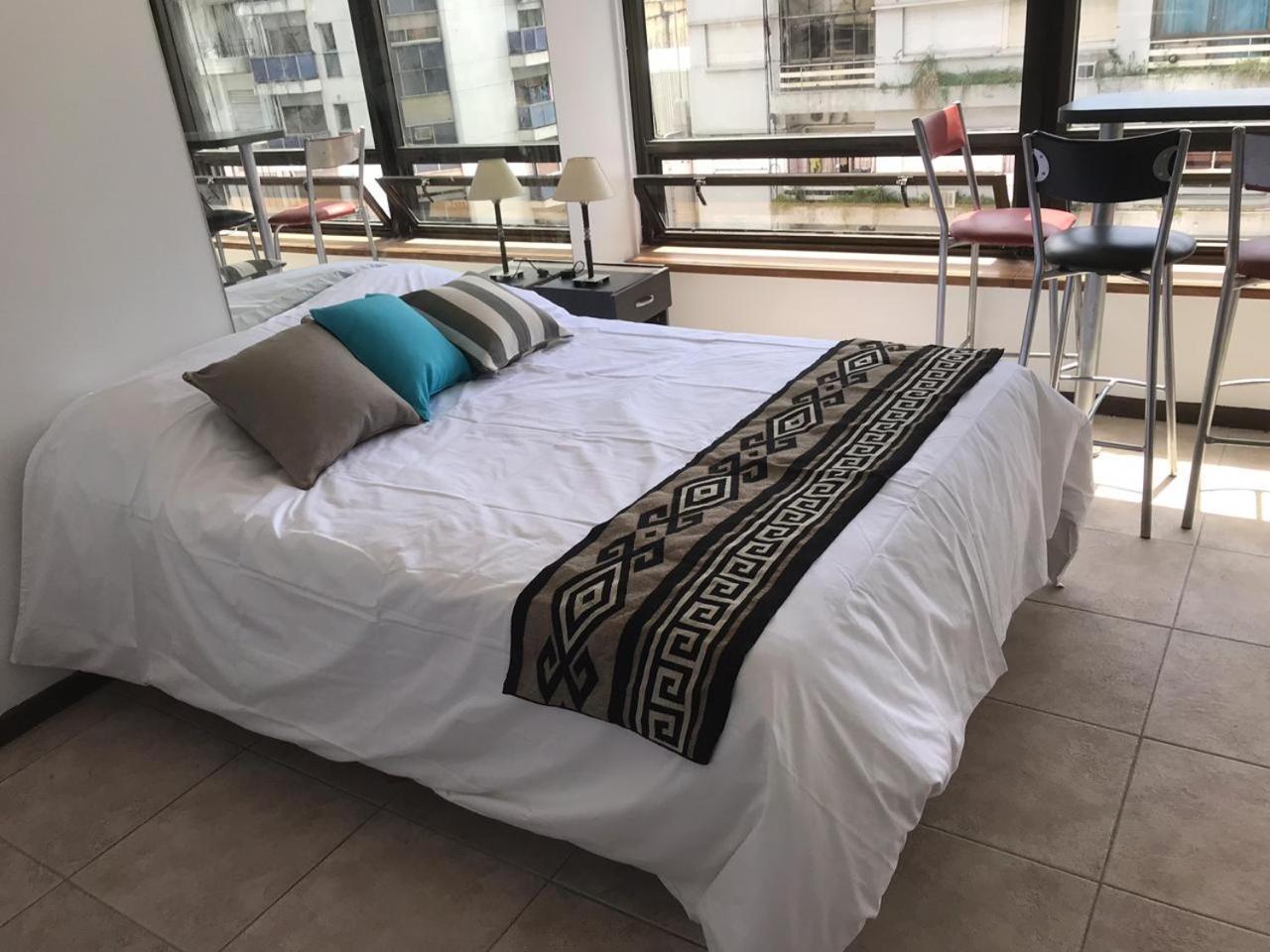 Апартаменты Tango Pop Junto Al Obelisco En 820 Avenida Corrientes Буэнос-Айрес Экстерьер фото